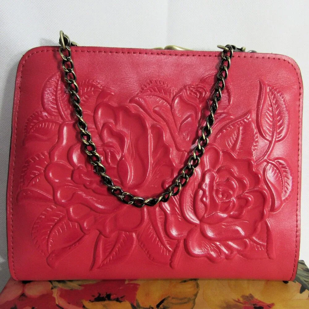 IN BOX PATRICIA NASH EVANGELINE BAG LEATHER, PASSION RED, PEGASUS HORSE CHARM - Picture 4 of 15